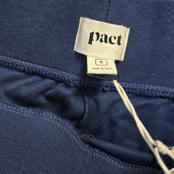 Pact Airplane Wide Leg Pant NEW size small - Picture 10 of 13